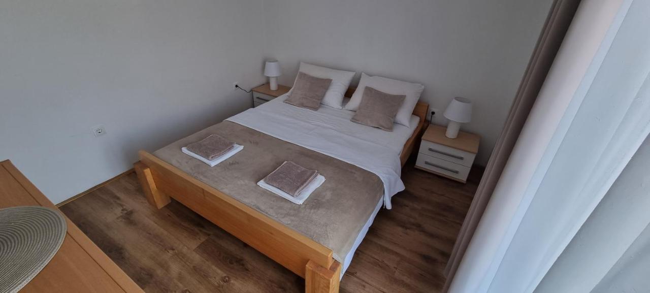 Apartments Cosic Гребастика Экстерьер фото